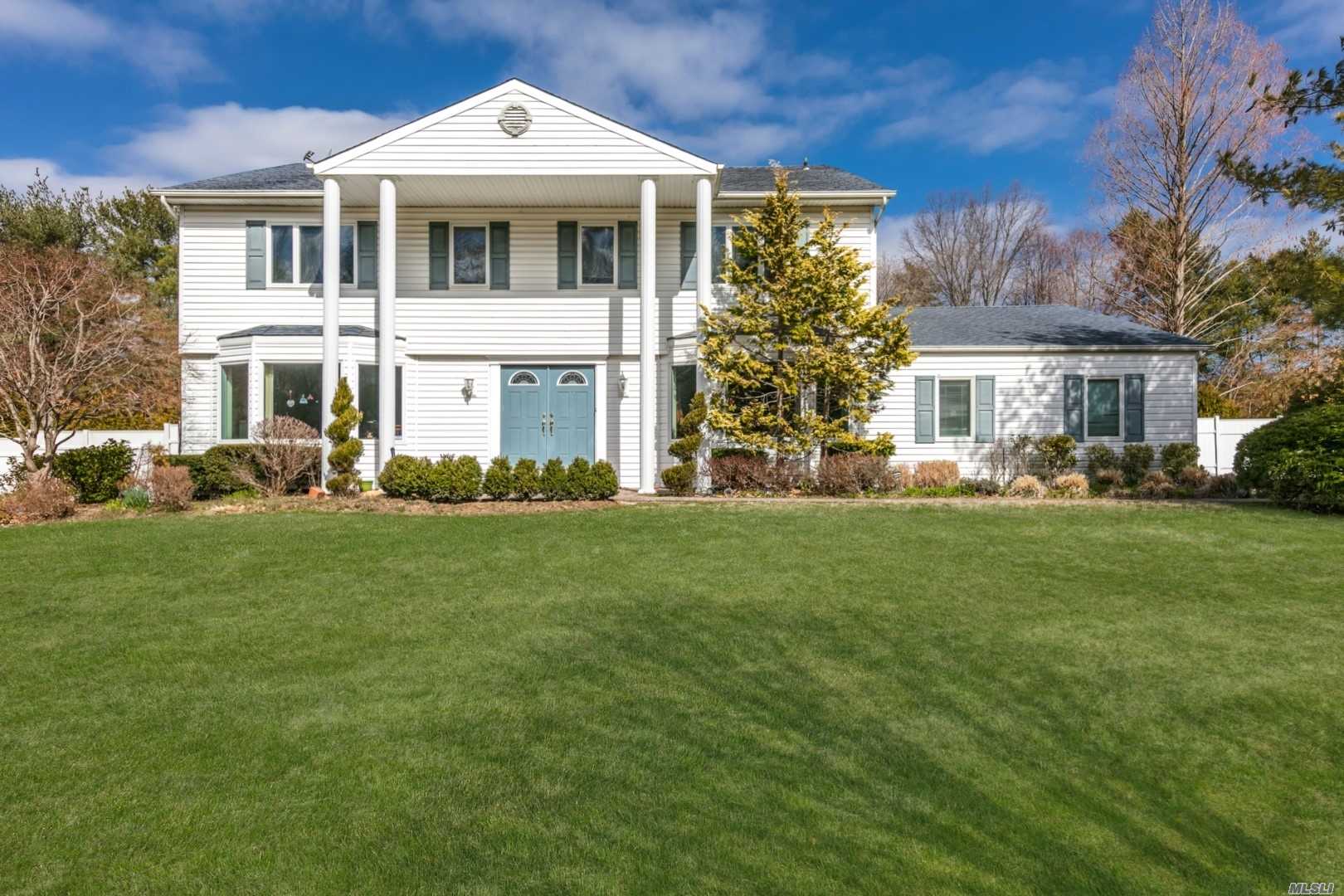 Suffolk County Dix Hills New York (NY) Real Estate Listings By City