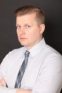 Wojciech R Lewsza