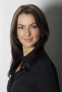 Monika M Krynska