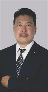 Chun W Lam