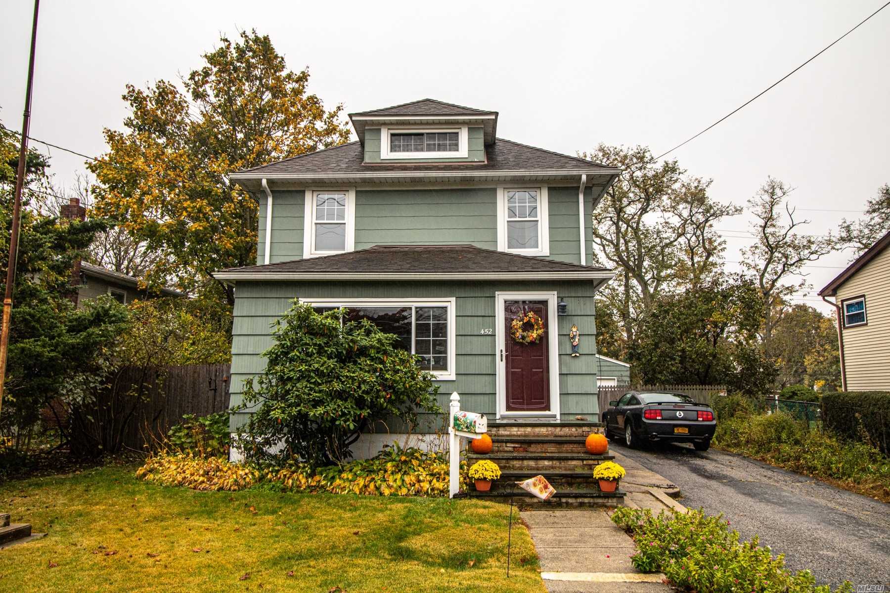 Well Maintained 3 Bedroom Colonial With A Warm Family Feeling. Updated Kitchen w/Granite & Stainless Steel Appliances, Formal Living Room & Dining Room, Den,  Enclosed Porch. Lovely Private Fenced Yard w/AG Pool.