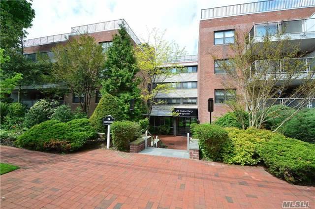 Totally Redone Apt On Top Floor Boasts Granite Kitchen. Open & Airy. 2 Gorgeous Baths, Closets Outfitted To Perfection! Terrace Plus Roof Top Garden. A Must See! Won&rsquo;t Last. Top Luxury Bldg. Walk To Rr, Township. Live In Super.