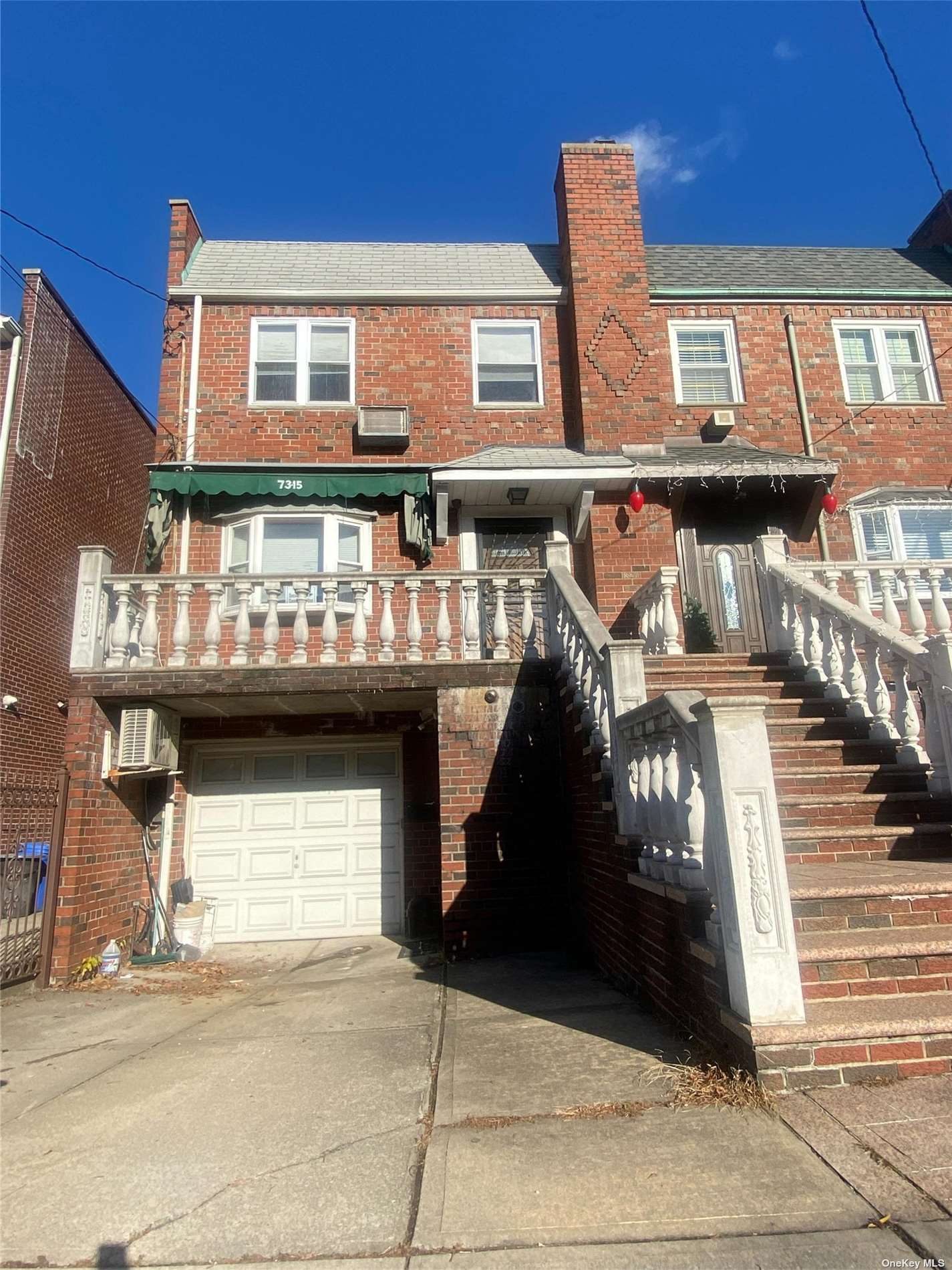 Single Family in Maspeth - 58th  Queens, NY 11378