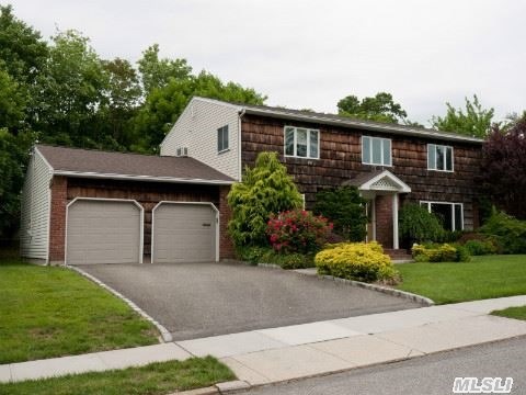 Move Right Into This Custom Built Lg Colonial In East Birchwood In Move In Cond. All Lge Rms. Den W/Fpl,  Mud Rm On Main Level. It Boasts 2 Master Br.Plus 2 Large Br. Hi Hats,  Lovely Wood Flrs,  Grt. Yrd W/2 Tier Deck Wonderful For Company & Kids. 5Yr Vinyl Siding. 7 Yr. Arc. Roof. Andersen Windows Thruout.New Appliances & Much More. Taxes Do Not Reflect Star Exempt.$1078.