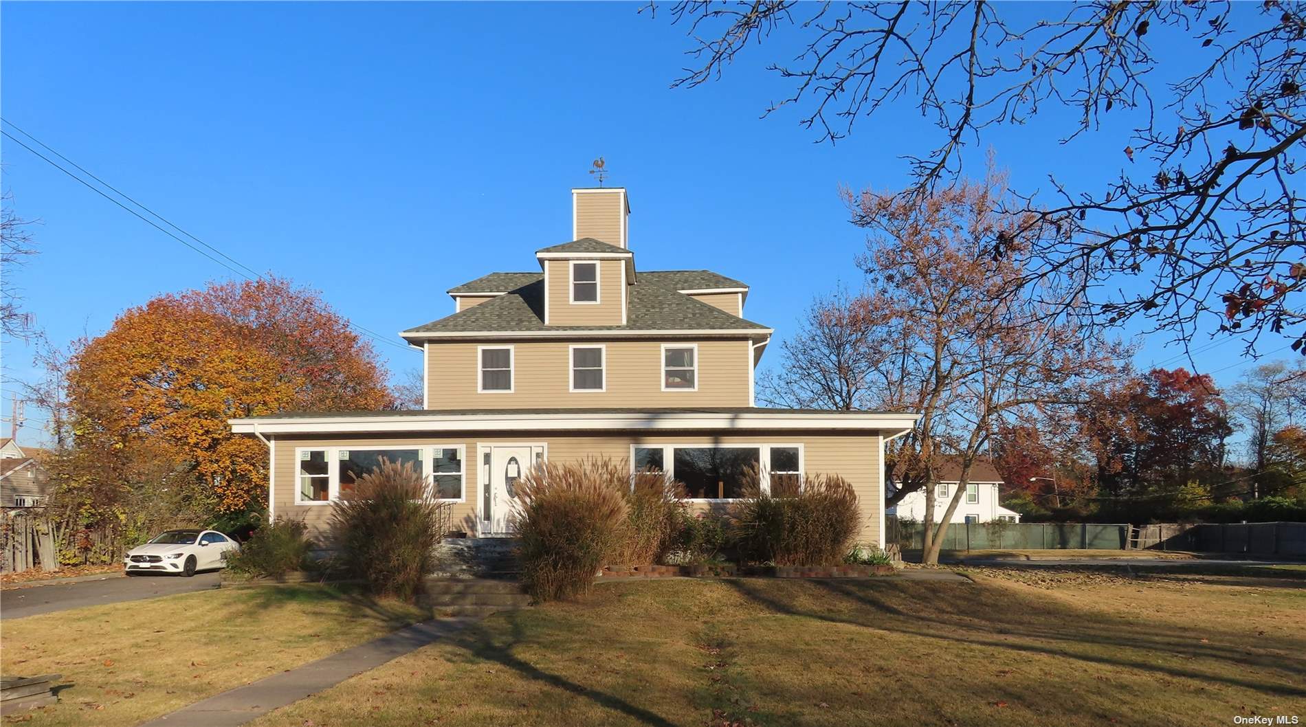 155 Carleton Avenue, East Islip, NY 11730 (Off Market NYStateMLS Listing  #11224629)