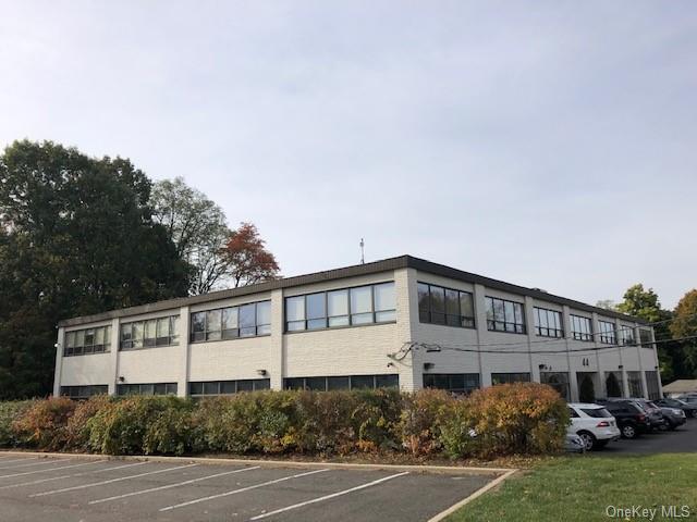 Commercial Lease in Greenburgh - Executive  Westchester, NY 10523