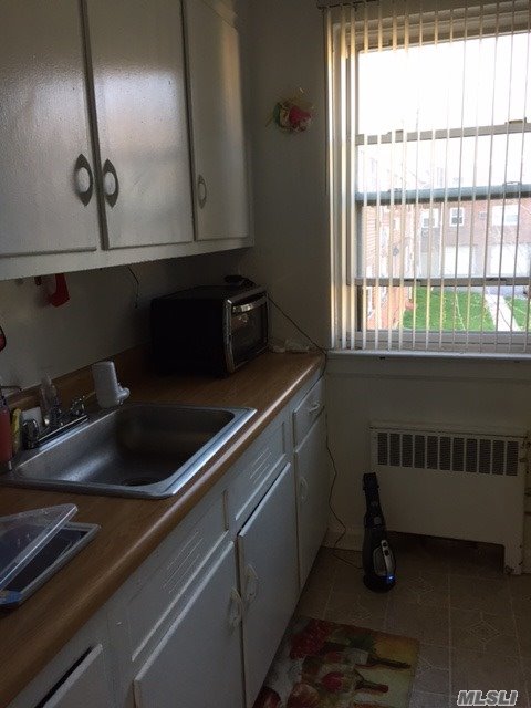 Freshly Painted, Freshly Re-Finished Floors, Bathroom Updated, Spacious Rooms, Loaded With Closets, Close To Shops, Transportation