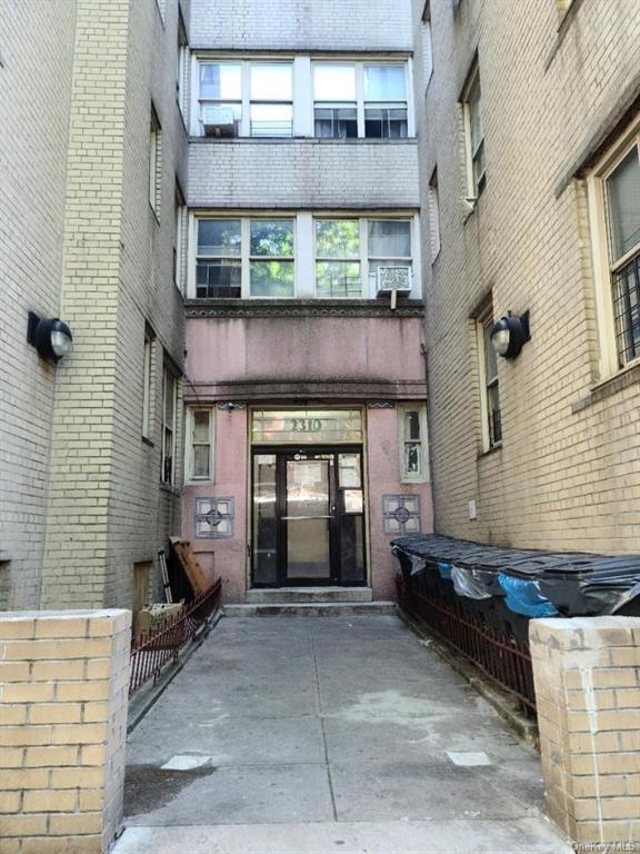 37 Family Building in Bronx - Creston  Bronx, NY 10468