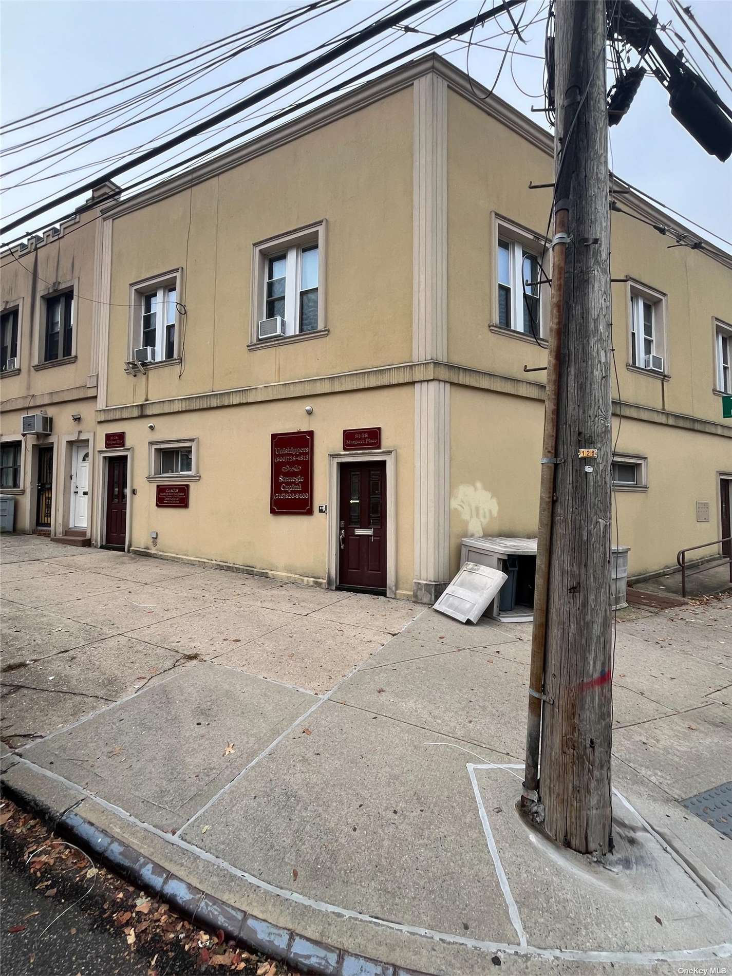 Commercial Lease in Glendale - Margaret  Queens, NY 11385
