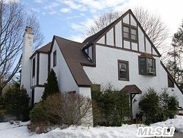 Charming Tudor, Lovingly Maintained And Updated, Quietly Situated On One Of The Most Sought After Streets In Port Washington Estates. Beach, Dock And Mooring Rights With Association Fee