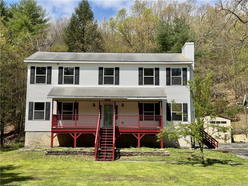 Single Family in Mamakating - State Route 209  Sullivan, NY 12790