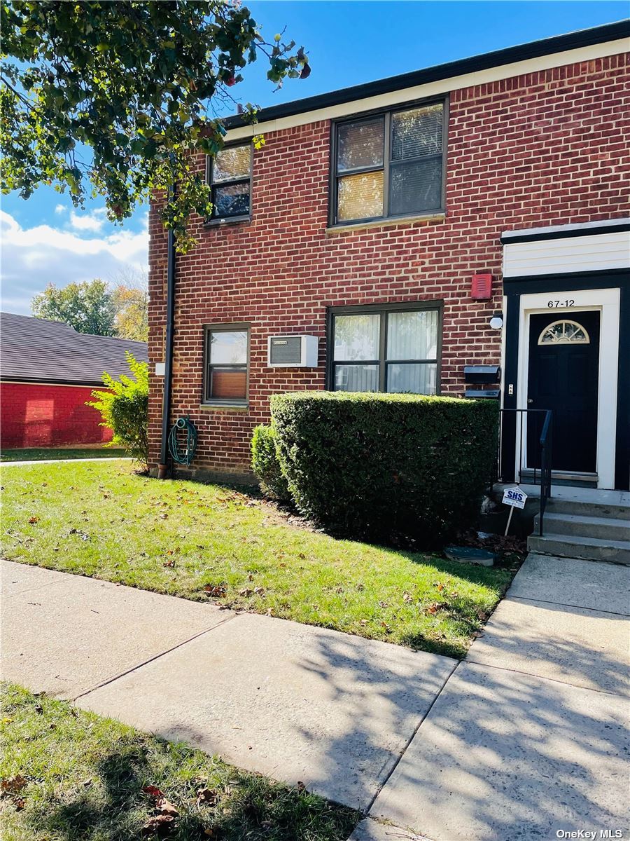 Listing in Fresh Meadows, NY