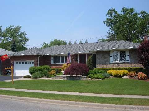 New Arch. Roof, New Cac, All New Windows/Doors, 6 Zone F&B Igs, Designer Landscaping W/Paver Walkway/Steps, New Paver Patio W/Natural Gas Bbq, New Gas Heating System W/Setup For 3rd Zone, New Kit Appliances, New W/D, Main Level Den, Hw Floors, Hi Hats, 200 Amp Elec., New Roof Fan, 2 Updated Baths, Fully Fenced, Mid-Block Location, Convenient To All.