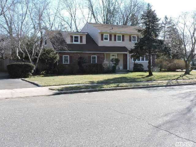 Great Center Hall Colonial House On Beautiful Tree Lined Block In Dix Hills. This 4 Bedroom,  2.5 Bath,  Boasts Hard Wood Floors,  Updated Furnace/ Water Heater,  200 Amp Service. Eik,  Formal Dining Room,  Att 2 Car Garage. All On Shy Half Acre. 2 Zone Cac,  Inground Sprinklers. Original Owner,  Priced To Sell! Wont Last! Make This Your Home! Outstanding Opportunity!