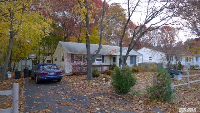 Cute 3 Br Home, The Last On The Road Adjacent To Brookhaven State Park Land. Lv, Eik, Full Basement W Ose, Great Starter Home.  Dont Let The Short Sale Keep You From Making An Offer,  Perfect Starter Home, Be In For The Spring