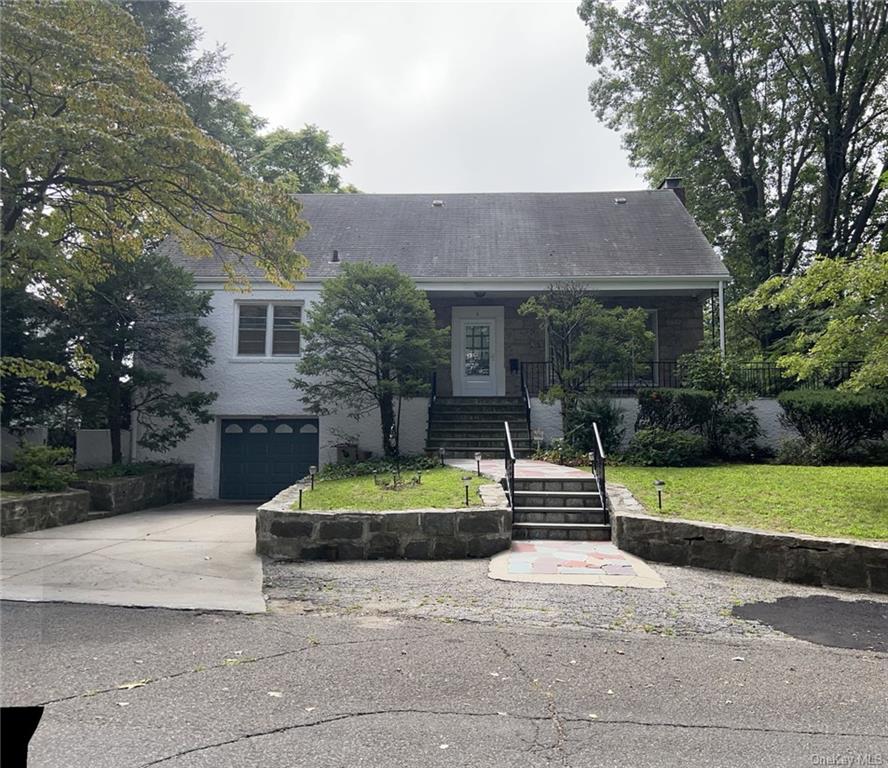 Single Family in Yonkers - Kimball  Westchester, NY 10704