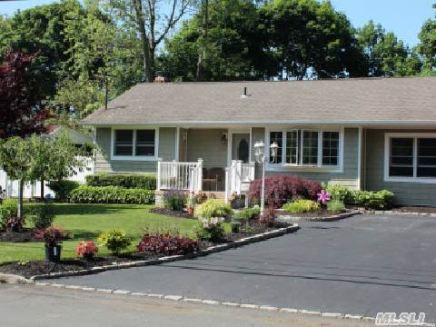 Awesome Newly Landscaped Property With 2 Car Belgium Blk Driveway/Fenced Lge Backyard,  Huge Bricked Patio/New Roof/Siding/Insulation/Andersen Windows/Newly Renovated 2 Full Bathrooms/Recently Purchased Stainless Steel Kit.Appliances/Cac 2007/Gas Furn.2002/Roof 2004/Windows 2007/Security Sys./Special Outside Lighting!