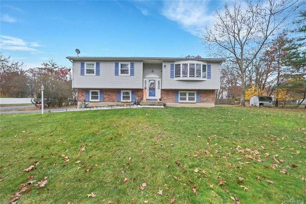 Single Family in Clarkstown - Baylor  Rockland, NY 10956