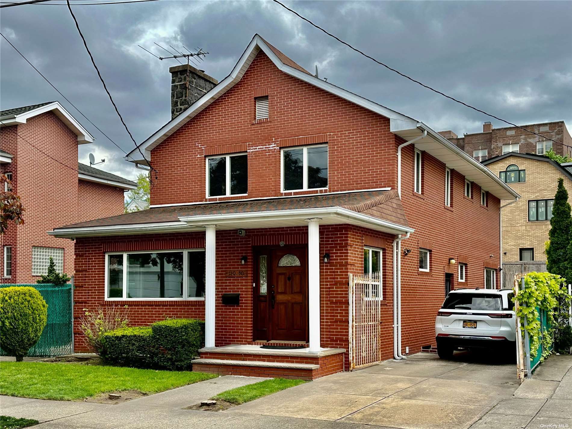 Single Family in Forest Hills - 70  Queens, NY 11375