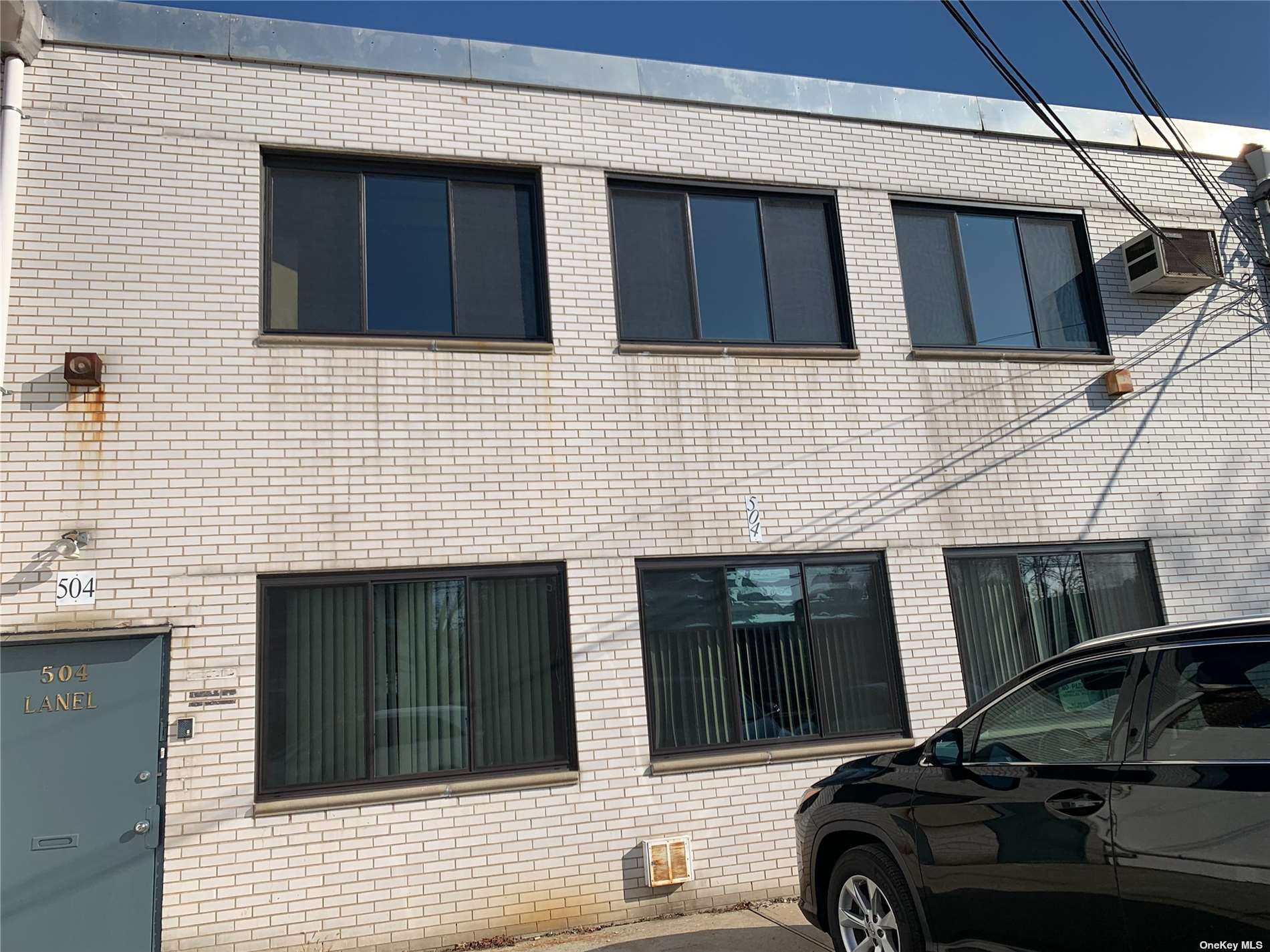 Commercial Lease in Floral Park - Cherry  Nassau, NY 11001