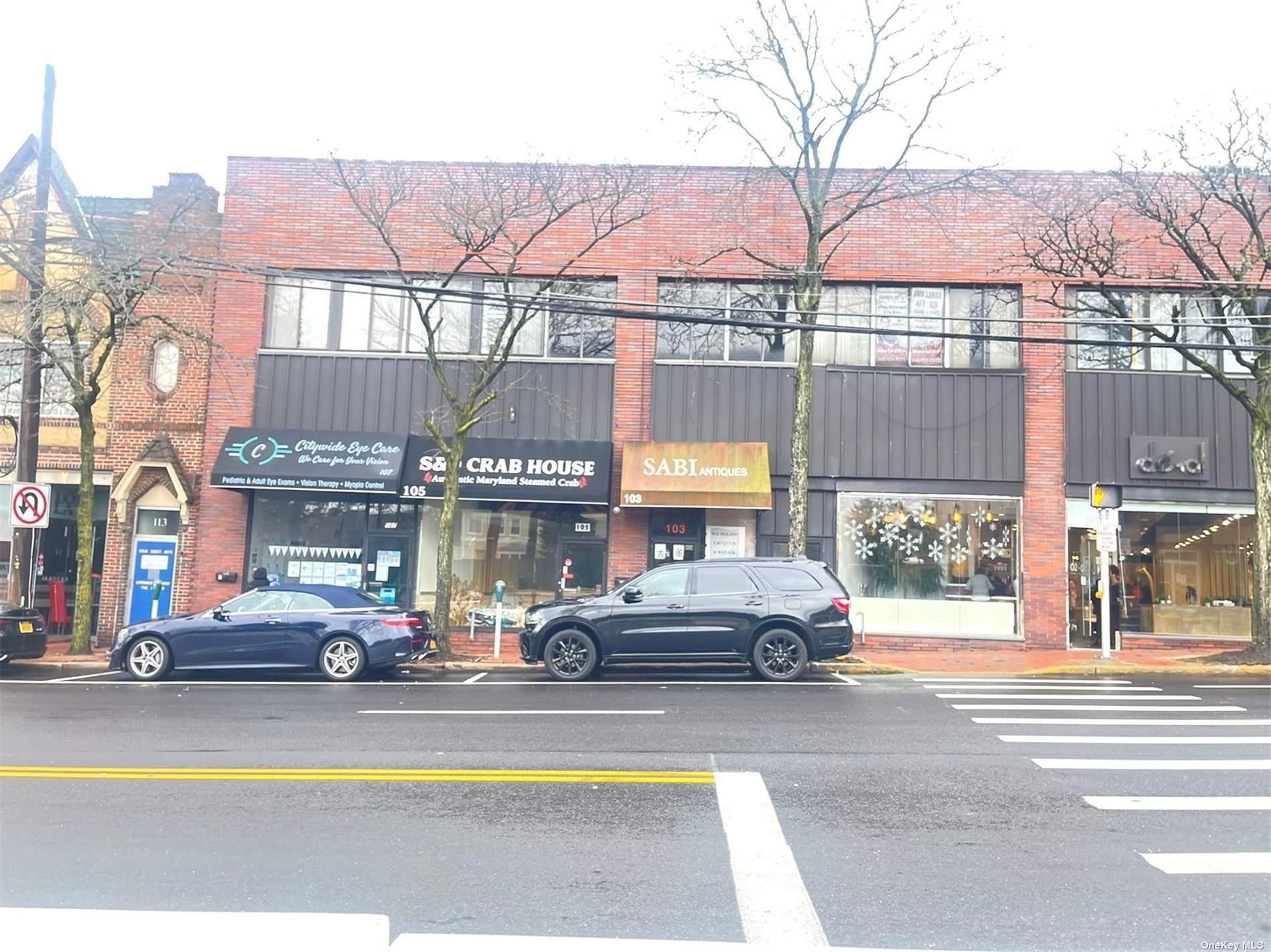 Commercial Lease in Great Neck - Middle Neck  Nassau, NY 11021