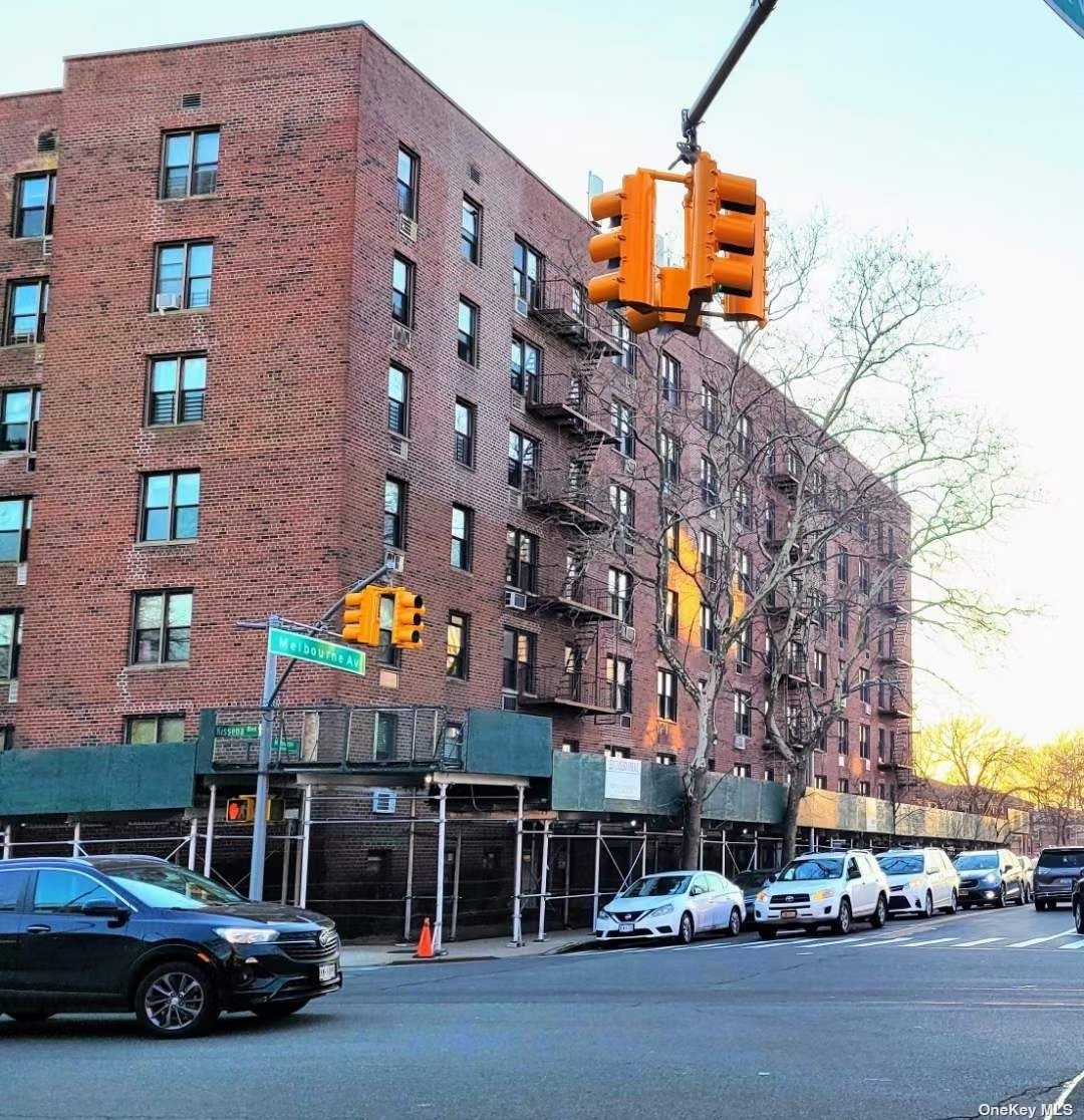 Condo in Flushing - Melbourne  Queens, NY 11367