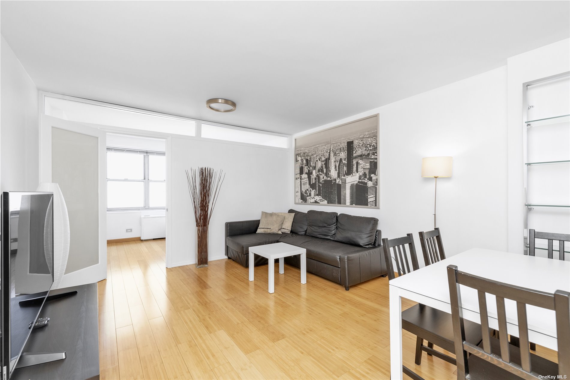 Apartment in Kew Gardens - Queens  Queens, NY 11415
