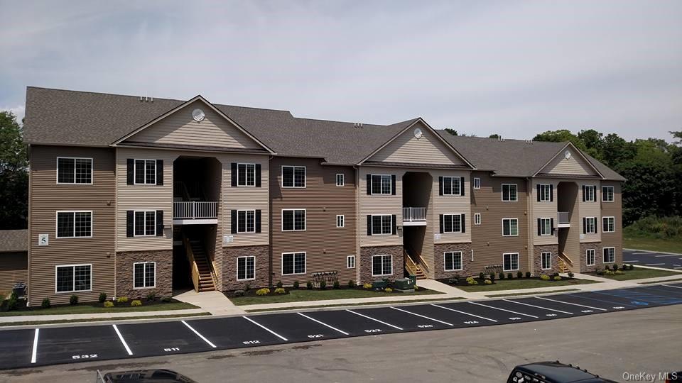 Apartment in Chester - High  Orange, NY 10918