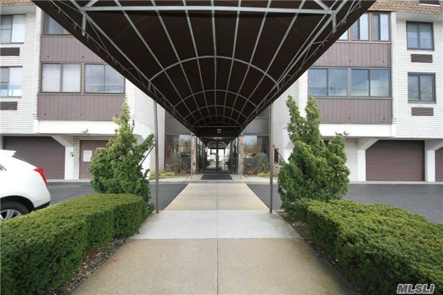 South Bay Condominium, Move In Condition Ground Floor Unit With Private Patio Overlooking The Water. Beautiful Lobby And Common Areas. Outdoor Parking Available.