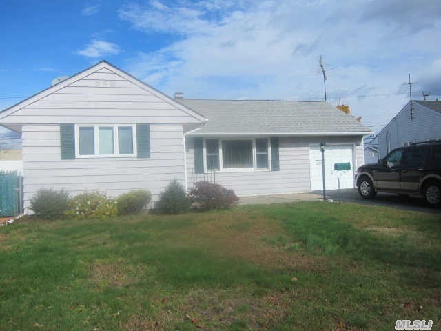 Well Maintained 3 Bedroom Ranch On 60X100 Lot. Huge Yard With Covered Patio And Shed.