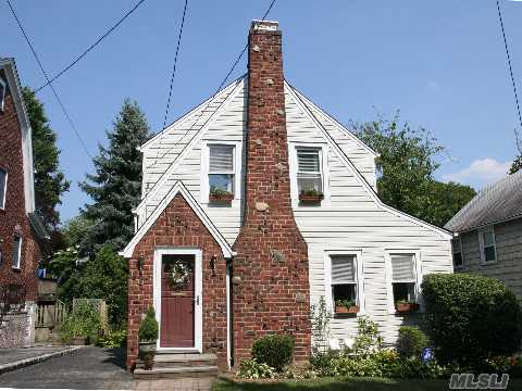 Charming Village Colonial,  - Impeccable Condition.  Convenient Ot Town, Lirr & Shopping