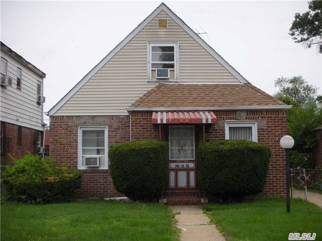 Queens Village; This 1 Family Detached, Cape Features A Full Finished Basement With Ose, Living Room/ Dining Room, Eat-In-Kitchen, 3 Bedrooms, Office Space And A Full Bath. This Property Also Has A Private Driveway With A Detached Garage. Conveniently Located!