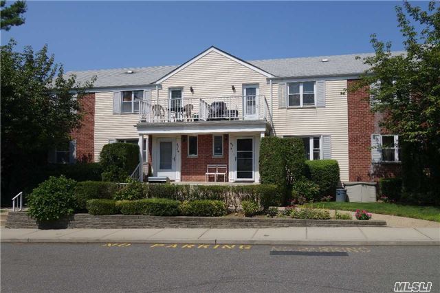 Duplex Park Ridge Condo, Newly Renovated. Hardwood Floor, Walk-In Closet, Central A/C. Balcony, 1 Parking Space, School District #26, Convenient To Park, Shops, Express Bus To Manhattan. 24 Hours Security System And Swimming Poor In Development.