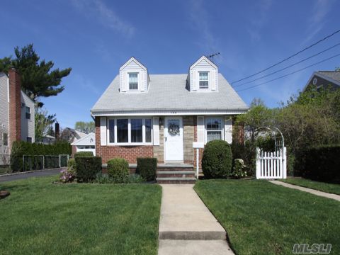 East Williston School District. Charming And Bright Cape Features:4 Bed, 2 Full Baths, Eik, Formal Lr, The Roof, Siding, Win And Boiler Were All Replaced Within The Last 12 Years.  Full Half Fin Basement. Garage Is 1.5 Det. Mid Block Location.  Near All. 