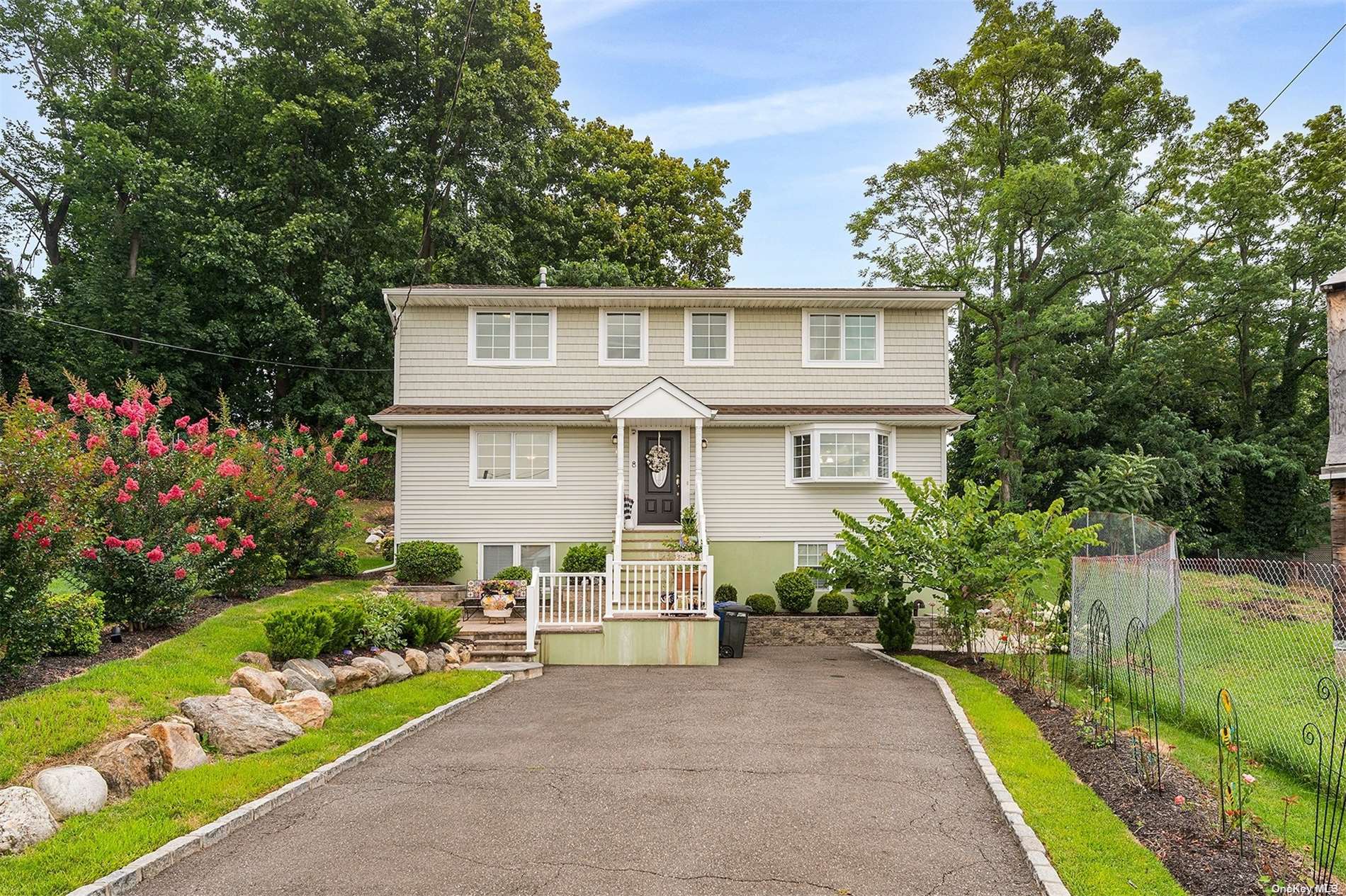 Two Family in Glen Cove - Lee Gray  Nassau, NY 11542