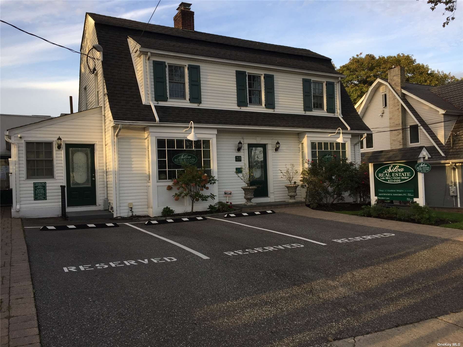 Commercial Lease in Manhasset - Orchard  Nassau, NY 11030