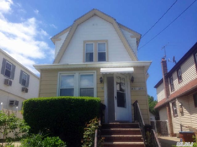 Flushing Good Location Detached One Family Frame House With Private Driveway And Garage,  Moving In Condition,  Walk To Long Island Railroad,  Closed To Supermarket