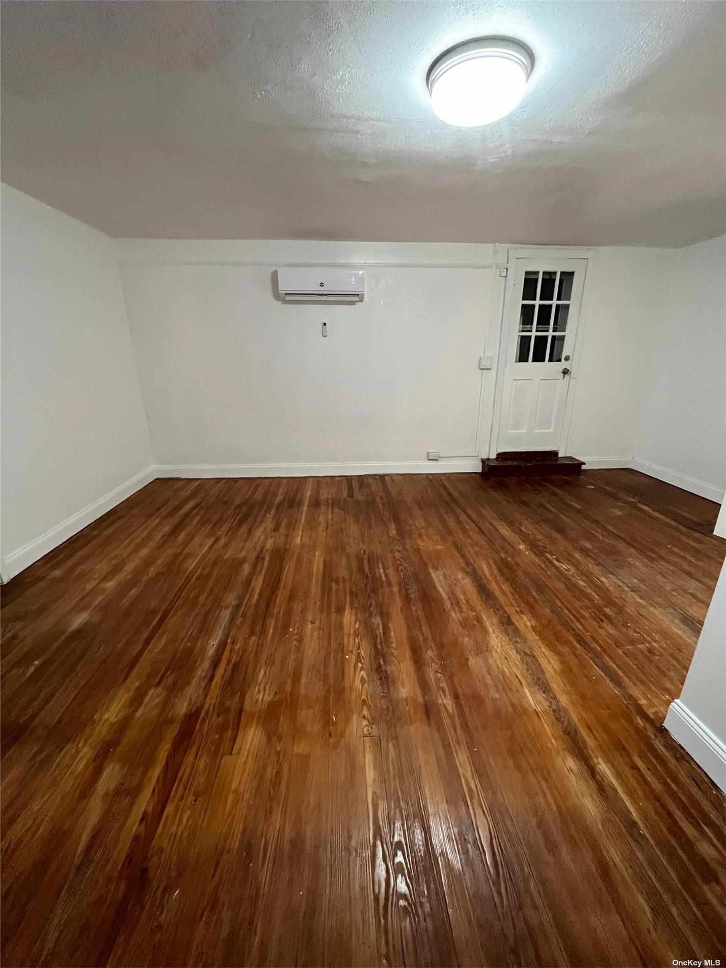 Apartment in Bronx - Hering  Bronx, NY 10469