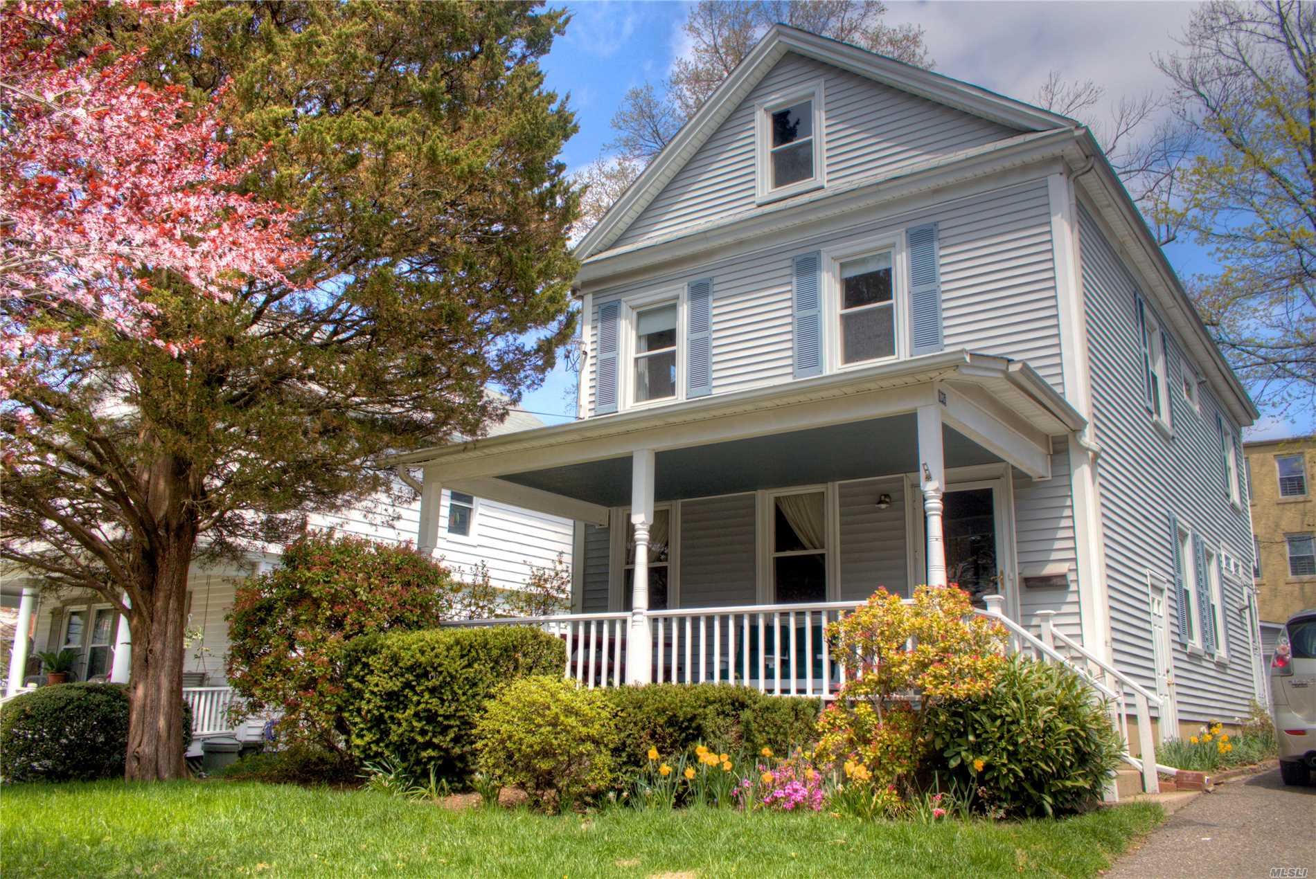 Warm & Welcoming Front Porch Village Colonial Perfectly Located In Port Washington&rsquo;s Presidents Section. Boasting High Ceilings & Beautifully Proportioned Rooms That Are Flooded W Light. Large Kitchen & Adj Den, Flr, Fdr. Mster Suite, 2 Addl Bdrms, Fb & Laundry On 2nd Fl. Radiant Heated Floors In Both Baths. 2 Car Det Garage. Full Unfin Attic & Basement. Close To All!