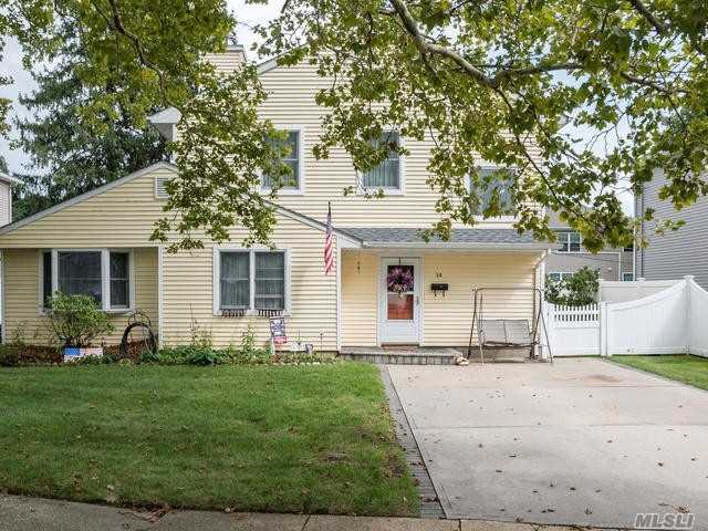 Beautiful Expanded, 2 story, 5 Bedroom Ranch in the heart of Syosset Groves with Natural Gas cooking and heating!!! 1st Floor- 3 Bedroom, 1 Full Bath, EIK, LVR, FDR. 2nd Floor- 2 Bedroom, 1 Full Bath. New HVAC System, updated bathrooms and kitchen. South Grove Elementary, H B Thompson Middle School and Syosset High School. A must See!