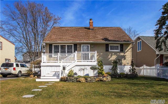Stunning Cape Loctd In Wantagh&rsquo;s Mandalay Neighbrhd. This Fully Renovated Hm Offers Beautfl Updates, Finishes & Moldings, A Great Open Pln & Gorgeous Red Oak H/W Flrs. This Elevated Home Features A Young Ss Kitchn W/ Island & New Bath, Trex Deck & Patio, Fully Fenced. Conv Loctn To Wantagh Park, Parkways & All. Flood Insur $495/Yr, Assumable. Low Taxes; $10, 795 Aft Star.