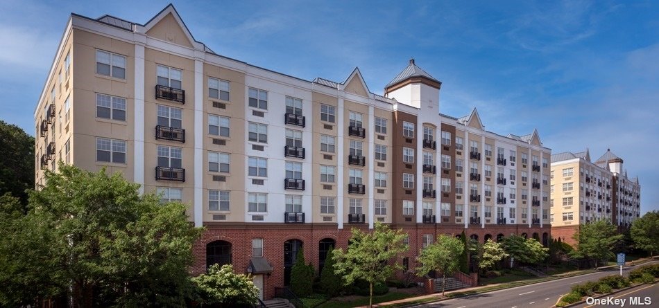 Apartment in Glen Cove - Avalon  Nassau, NY 11542