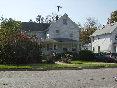 Beautiful Old Vintage Colonial Built In The Early 20th Century Where You Can Sit By The Open Front Porch, Flr & Fdr For Gracious Entertaining, Family Rm. For Modern Recreation, 3 Bdrms, 2 Full Bths, Architectural Details Abound, Crown Moldings. Formal Rose Garden.