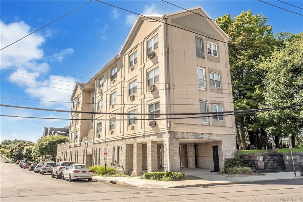 Apartment in Mamaroneck - Mount Pleasant  Westchester, NY 10543