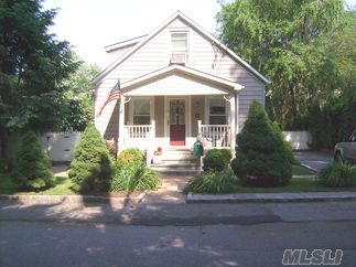 Country Home In Oyster Bay! Renovated, Very Private Backyard, Beautifully Landscaped, Patio,2 Bedrooms, 1 Bath, Part Finished Basement. Oak Cabinets In Kitchen, Office Room And Living Room With Wainscoting, Ceiling Fans. Enjoy This Summer At Your Pool, Owner Motivated!