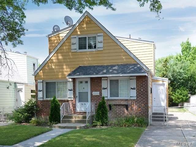 Just Arrived- Fantastic Detached Cape In Fresh Meadows. Totally Renovated From Top To Bottom- And Convt To Parks, Shopping, And Transportation. Won't Last!