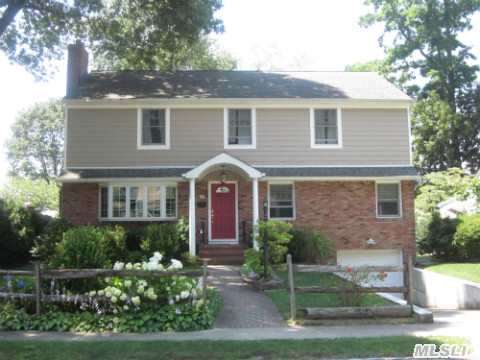 Rebuilt In 2007, Center Hall Colonial Offers Top Quality Kitchen W/Granite Countertops, Center Island & Separate Breakfast Area And Great Room. Master Bedroom With Bath, 3 Additional Bedrooms And Bath. Basement With Outside Entrance, Playroom And Laundry. Dead End Street. Cac. 1 Car Attached Garage.