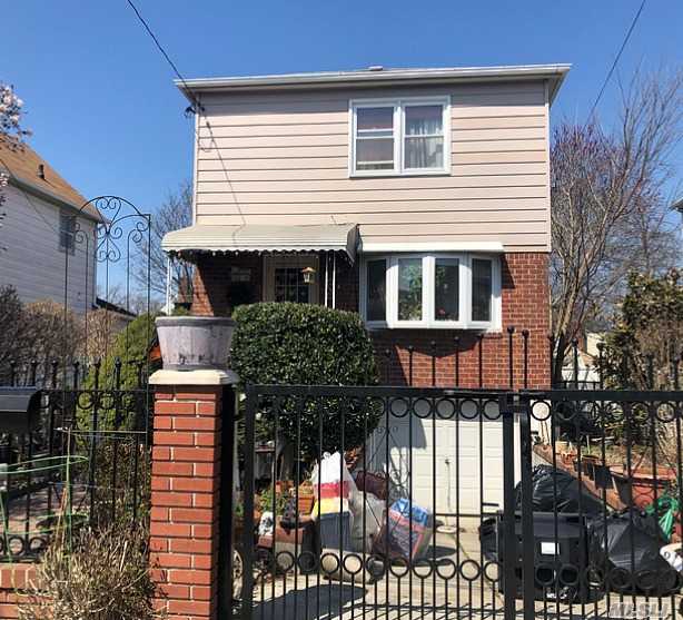 Detached one family colonial located in a quiet block of fresh meadows.