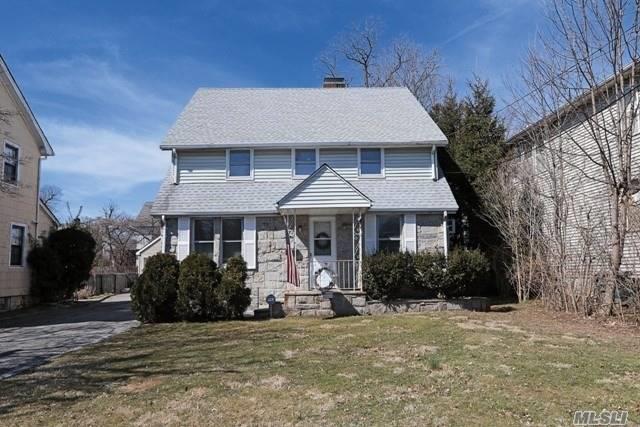 Welcome to this charming Colonial featuring 3 Brs, 2.5 Baths on a quiet residential street.The open floor plan allows easy access to Lr, Dr, Den, spacious Eat-In-Kitchen & 1/2 bath. This home has hardwood floors, basement, young roof and 2 car garage with shared driveway The location in Great Neck Village is close to Memorial Park, convenient to shopping, transportation and worship. The Great Neck Park District includes many parks, pool complex, ice skating rink, tennis courts & waterfront park.