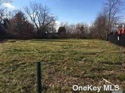 Land in Amityville - Broadway  Suffolk, NY 11701